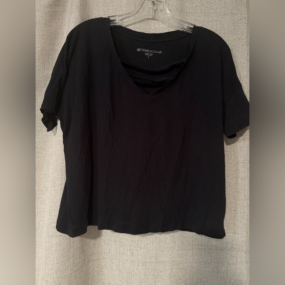 Beyond Yoga Classic Black Short Sleeve Top | S